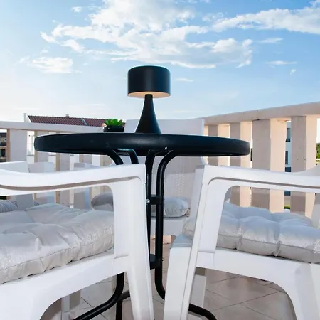 Navis Vodice