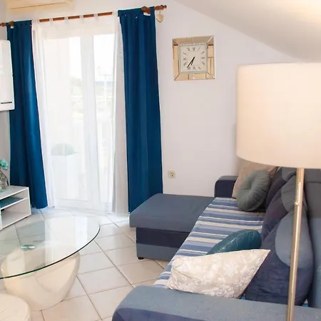 Apartment Navis *